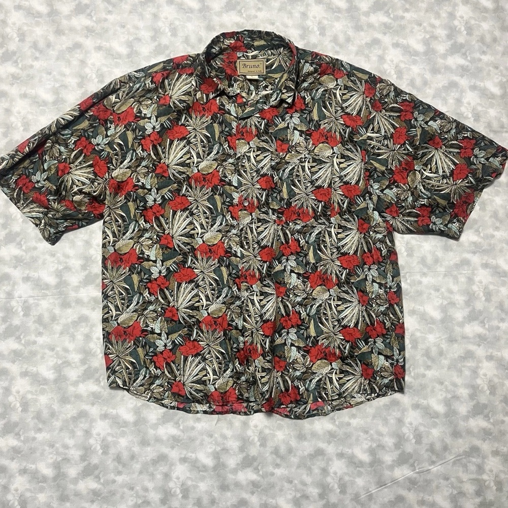 Bruno designed in Italy Red Floral palm Men's XL Shirt